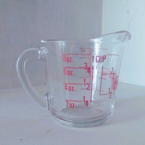 Vintage Fire King - Anchor Hocking Glass Measuring Cup 8 oz/1 Cup - Picture 6 of 11